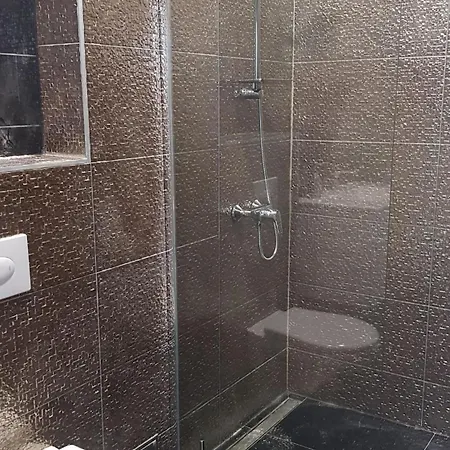 Delux Gabrijel Apartment *